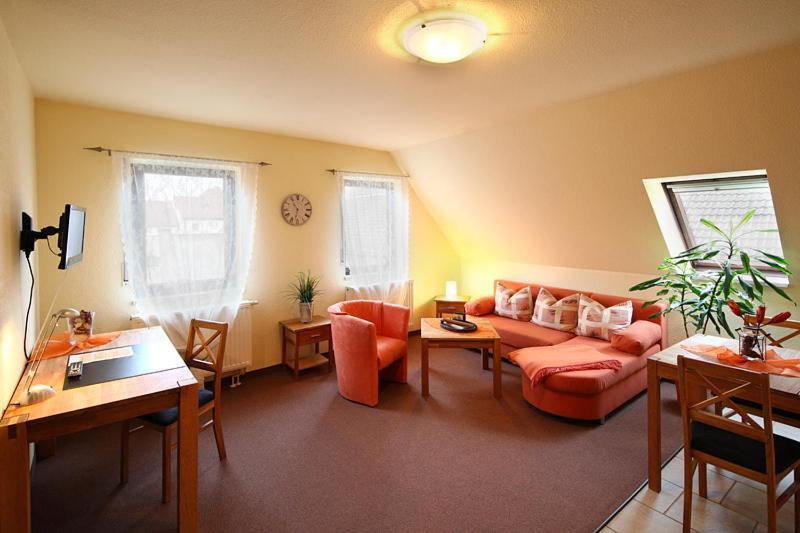 Hotel-Pension Zum Markt Torgau Kültér fotó