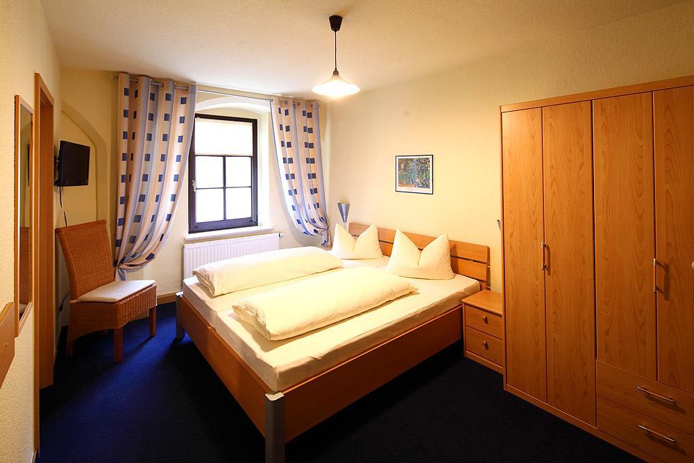 Hotel-Pension Zum Markt Torgau Kültér fotó